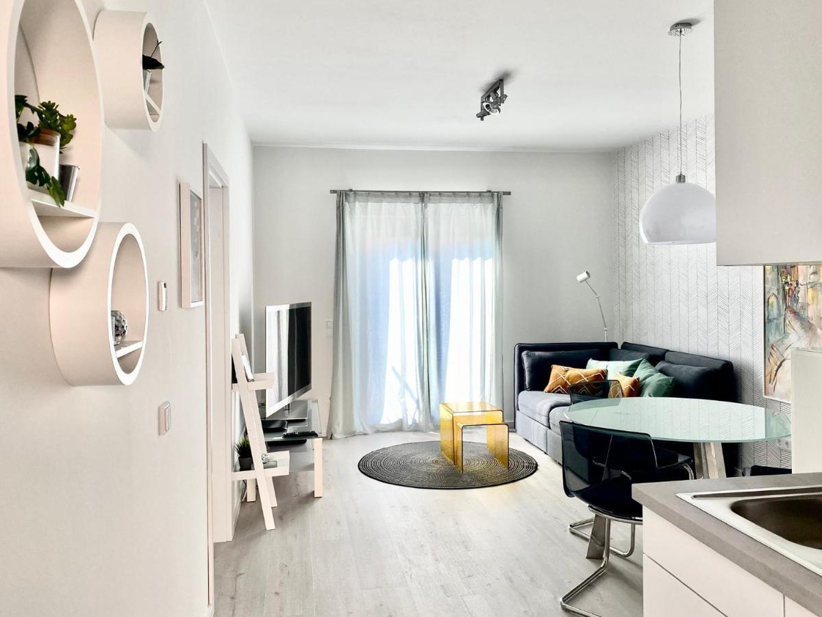 Modernes Apartment, Terrasse Und Garten Am Lilienthalpark Im Suedwesten Berlins 외부 사진