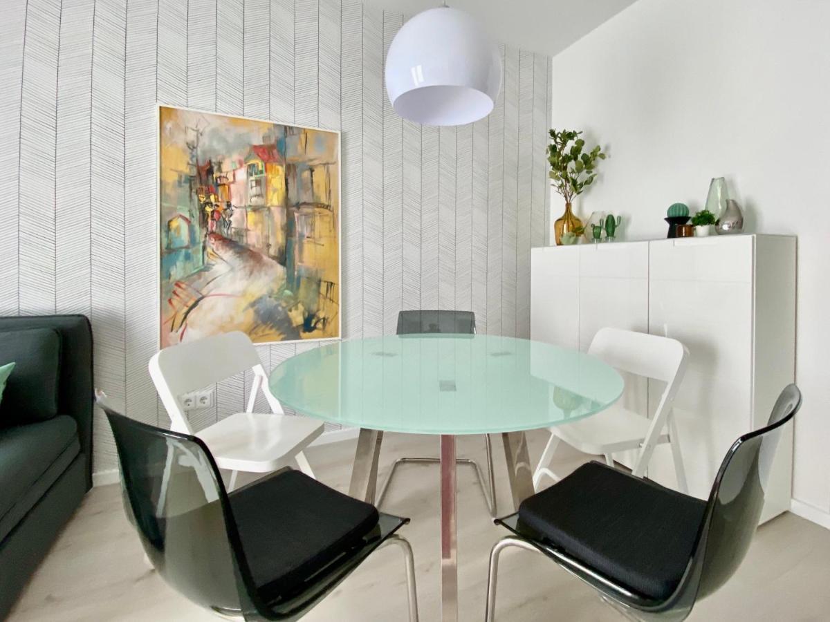 Modernes Apartment, Terrasse Und Garten Am Lilienthalpark Im Suedwesten Berlins 외부 사진