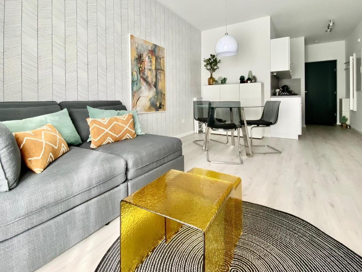 Modernes Apartment, Terrasse Und Garten Am Lilienthalpark Im Suedwesten Berlins 외부 사진