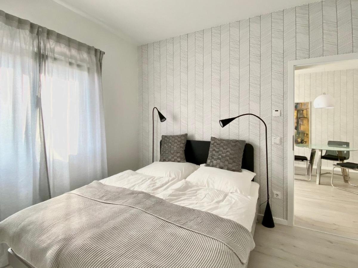 Modernes Apartment, Terrasse Und Garten Am Lilienthalpark Im Suedwesten Berlins 외부 사진
