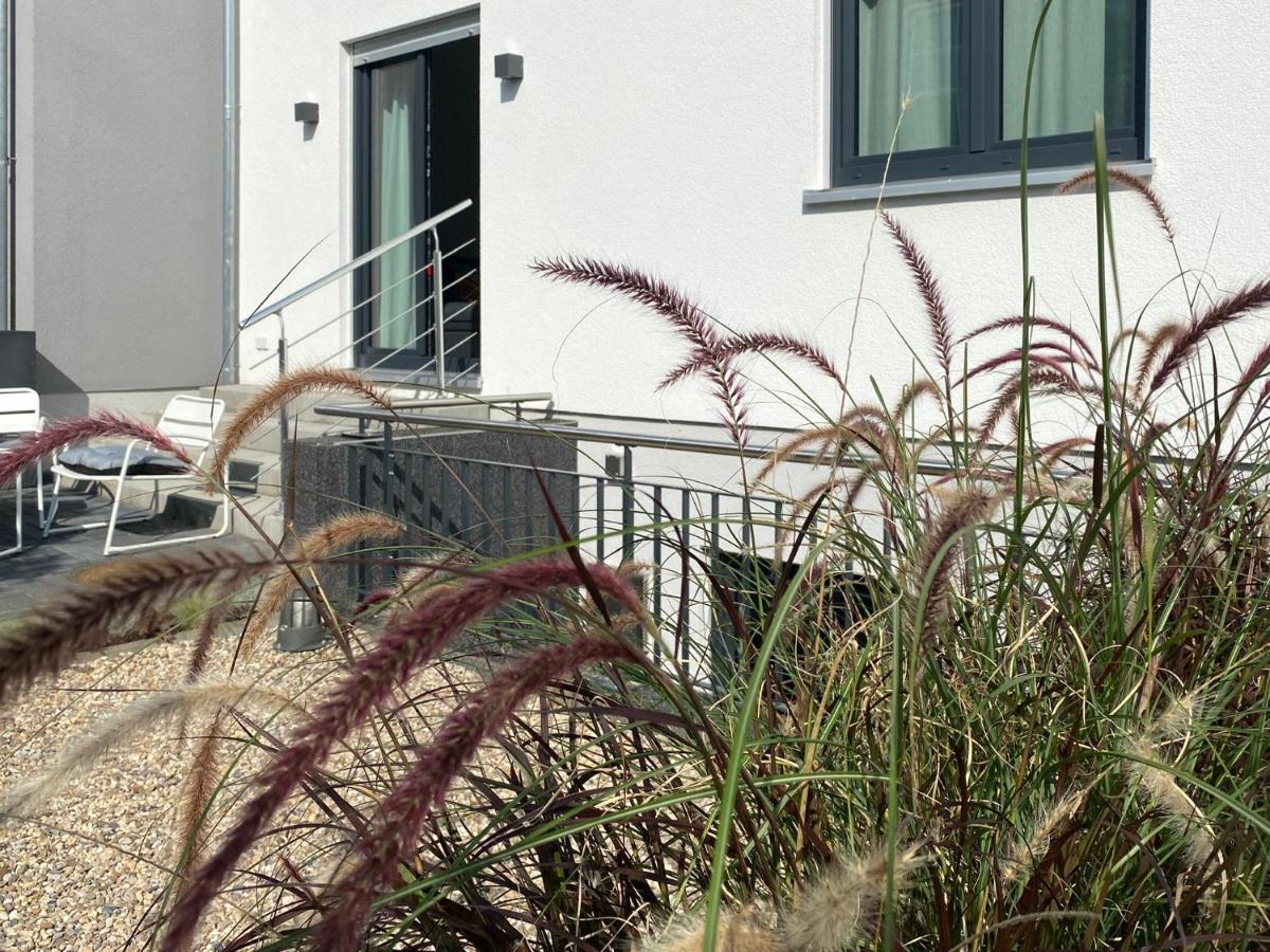 Modernes Apartment, Terrasse Und Garten Am Lilienthalpark Im Suedwesten Berlins 외부 사진